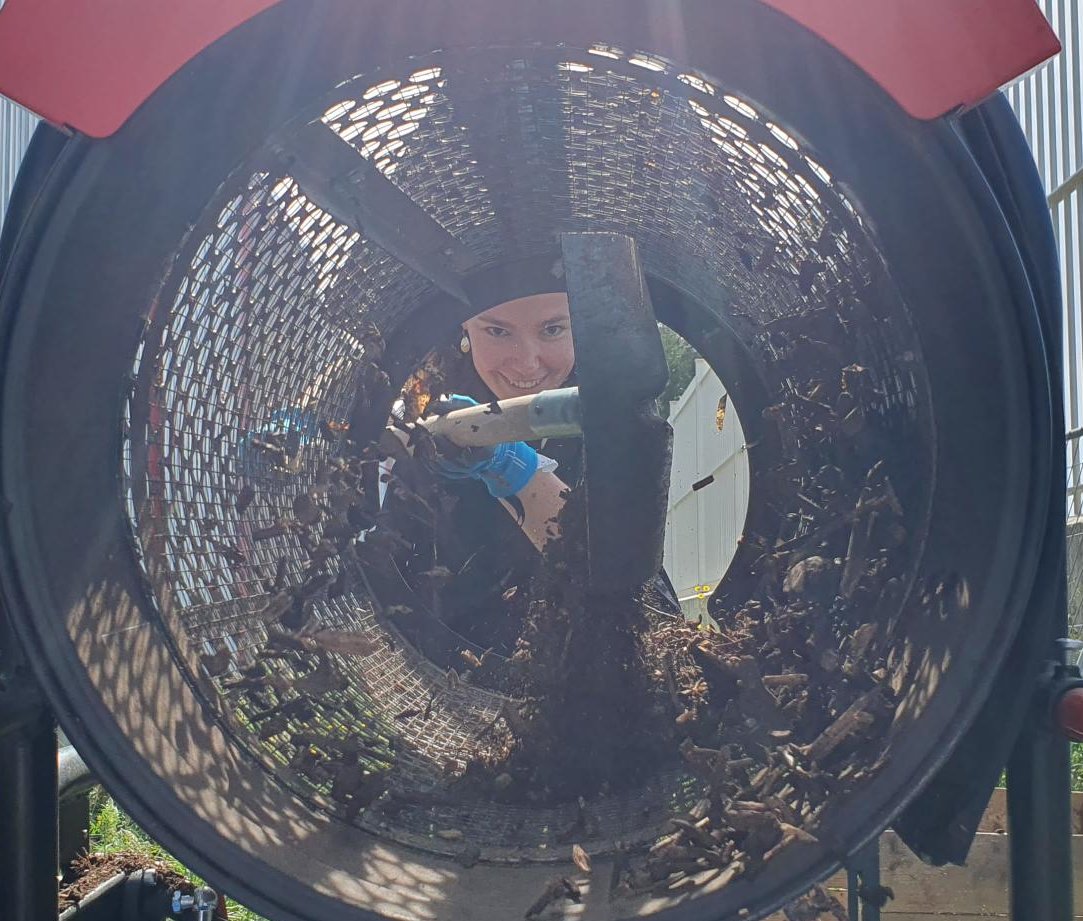 Broyage et compostage de quartier (service13.jpg)